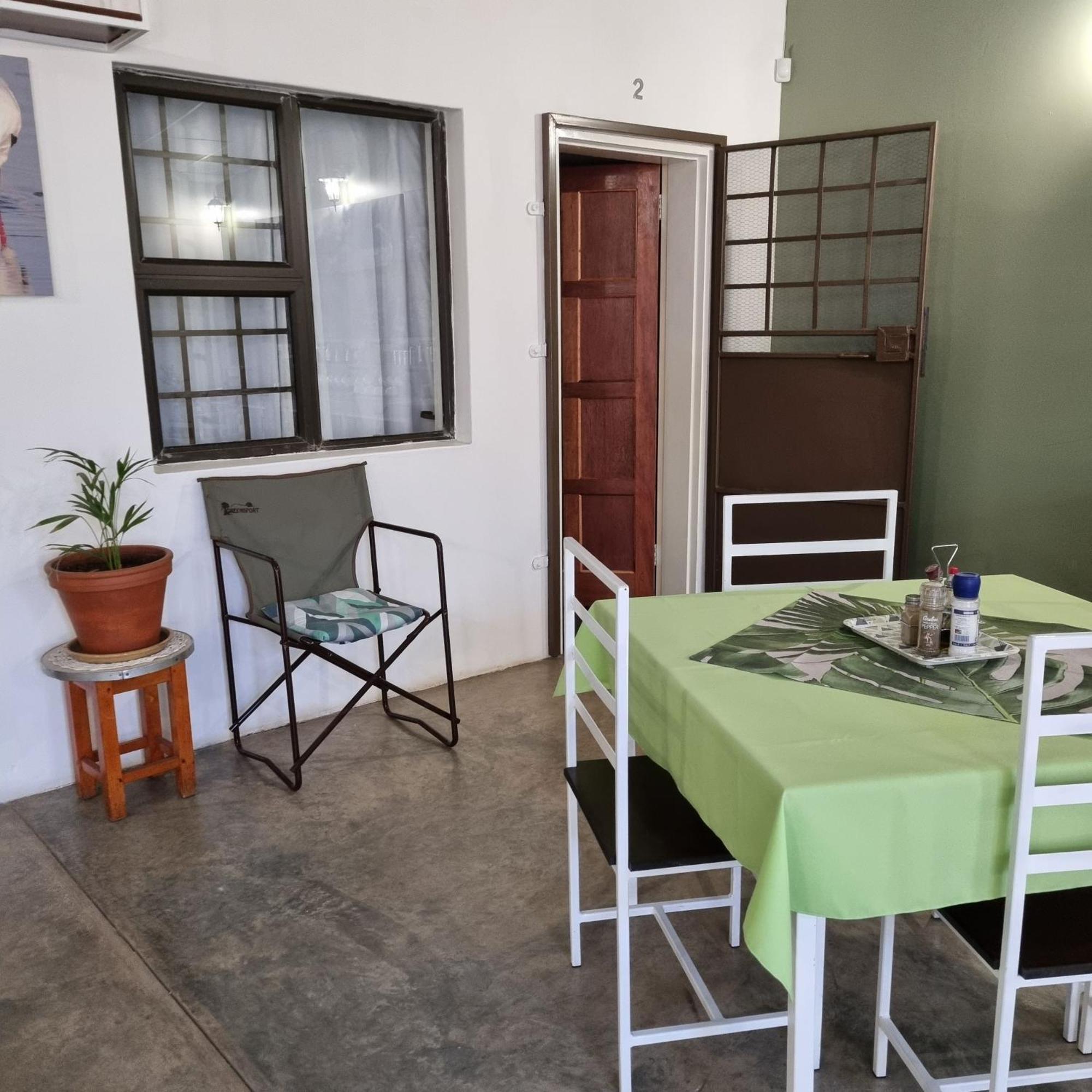 Olienhoff Guesthouse Otavi Exterior foto