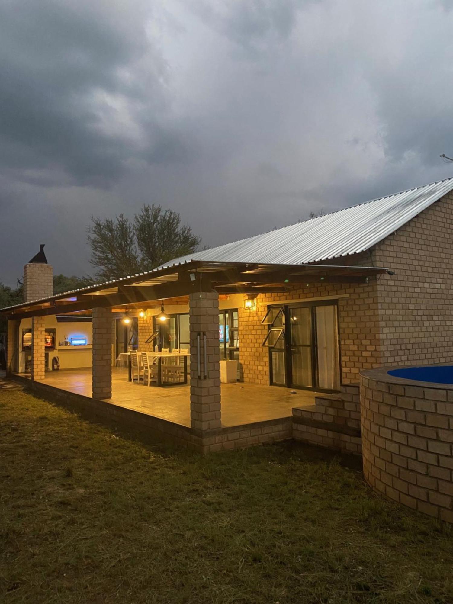 Olienhoff Guesthouse Otavi Exterior foto